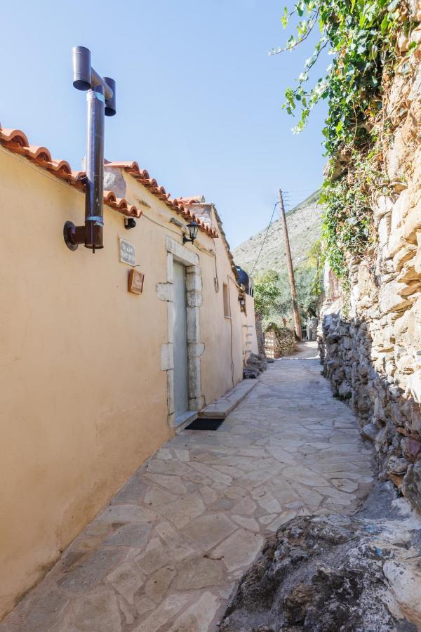 Villa Somatiana- Traditional Stone House , West Mani Thalámai Exteriör bild